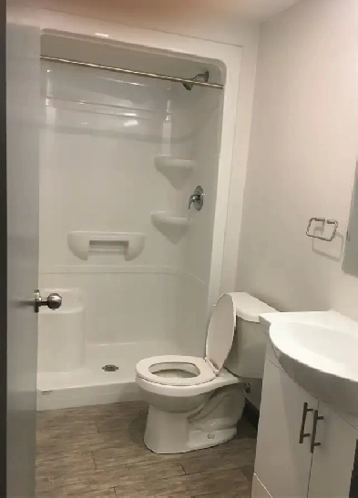 Rental Unit 2 Beds 1 Bath Waterloo: 258 Sunview Image# 9