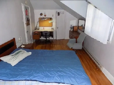 Métro Iberville, Ligne bleue,⚜ 1 chambre pour l6 aout Image# 1