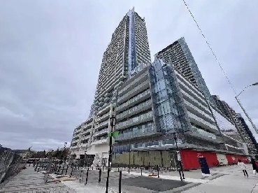1 1 BED CONDO: 7 Golden Lion Hts , Toronto M6R 2J3 Image# 1