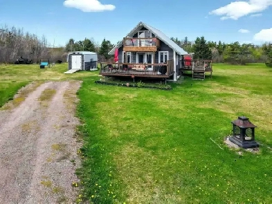 Beautiful, updated home with deeded access to the beach! Image# 1