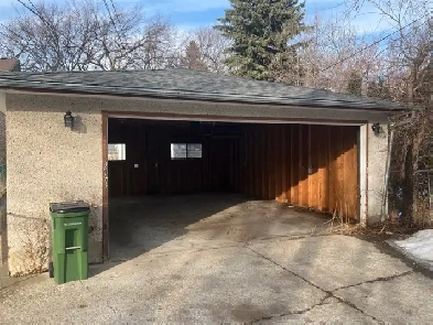 Strathcona Double Garage Rental Image# 1