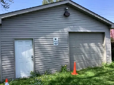 20FT X 20FT GARAGE STORE/SM.WORK$1250.HAM.WEST 288-775-2457 Image# 1