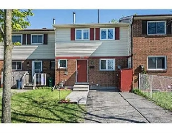 Orleans 3 bedroom townhouse for Rent Image# 1