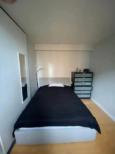 Private room for rent Image# 1