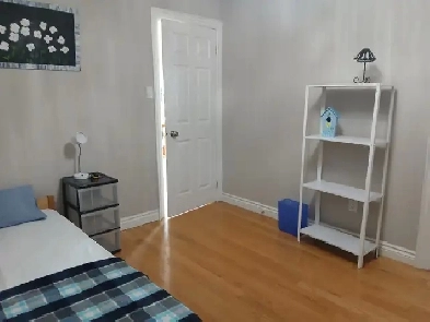 PRIVATE ROOM FOR FEMALE ONLY Image# 1