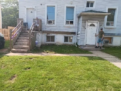 two bedroom apartment for June or sooner Image# 1