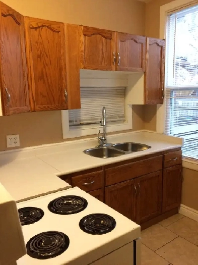 Two bedroom apartment for rent in Hamilton Image# 1