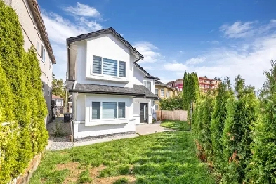 $3,500 / 3br - 1230ft2 - Half Duplex in Vancouver Grandview Wood Image# 1