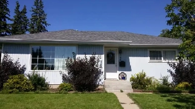 Gorgeous 3 bdrm  MAINFLOOR ONLY  in Grandview Image# 5
