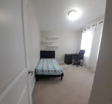 Room for rent Image# 4