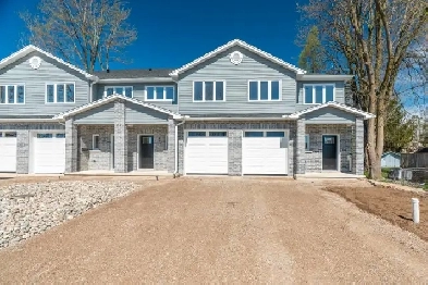 New Townhomes For Rent! Image# 8