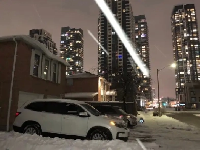 Mississauga Rooms for rent - Square One Prime Location Image# 1