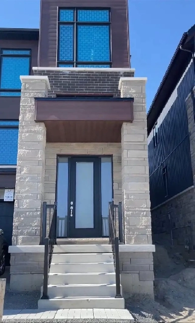 2 Private Rooms for Rent in Pickering – Available Immediately Image# 7