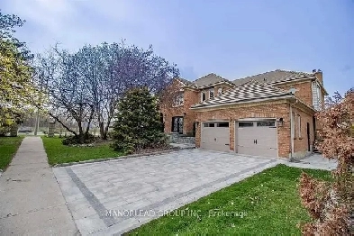 4 bed 4 bath house - Bayview & 16th Image# 4