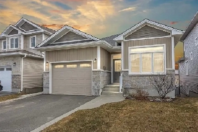 2 bedroom walkout basement unit for rent in Kingston Image# 3