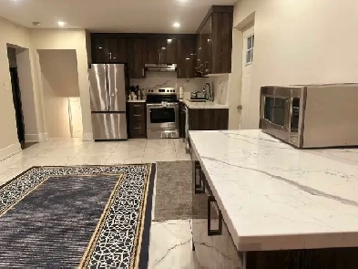 Main floor house for rent Image# 3