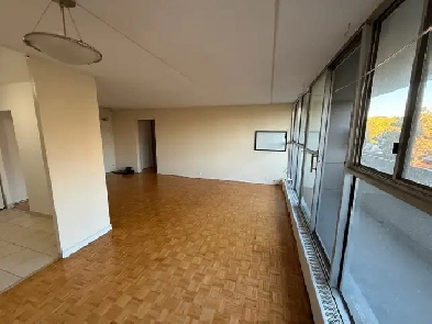 2 bedroom apartment Image# 10