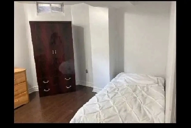 room for rent Image# 2