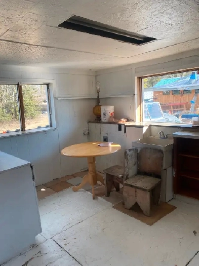 Small cabin for rent Image# 6