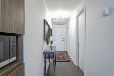 Fully Furnished condo in Brossard DIX30 Image# 4