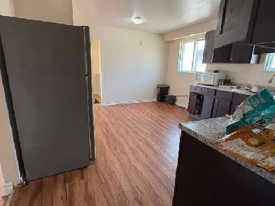 Private room for rent in Brampton Image# 1