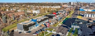Main Floor Commercial Unit Available IMMEDIATELY Image# 2