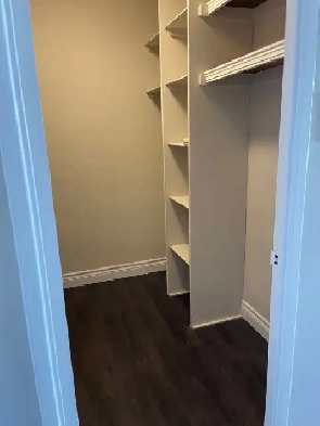 Spacious Bachelor/Studio for June 1st, 2025 Image# 2