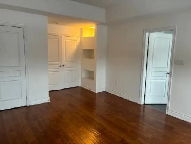 HOUSE FOR RENT_3 BEDROOM SEMI DEATCHED, BRAMPTON Image# 1