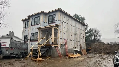 Logement 5½ à louer Image# 2