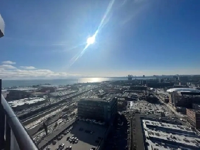 1 Bedroom Apartment for Rent in Toronto (PH Lake view) Image# 4