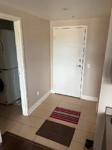 Condo 4/2 Laval Image# 1