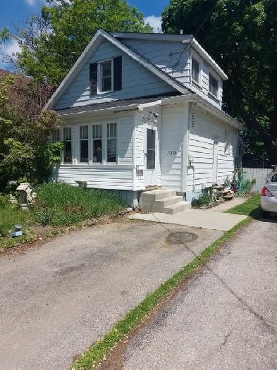 Renovated Studio Apartment in Preston – All Utilities Included! Image# 5
