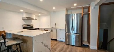 2 1 Bed, 1 Bath Legal Basement Near Taunton and Simcoe Image# 1