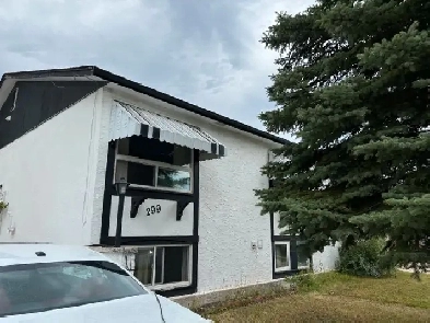 4 bedroom house for rent Image# 1