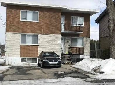 6 1/2 a louer à Longueuil Image# 1