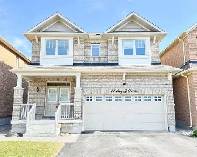 4 BED HOME IN RICHMOND HILL FOR RENT Image# 2