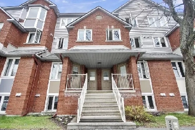 Just Listed in Hunt Club Park! Image# 29