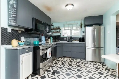 805 Selkirk Avenue Image# 7