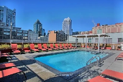 WOW! Parfait condo TOUT MEUBLÉ dans Downtown! Image# 1