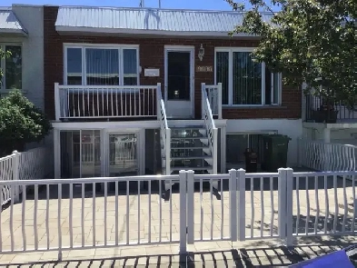 Grand 31/2 à louer Image# 1