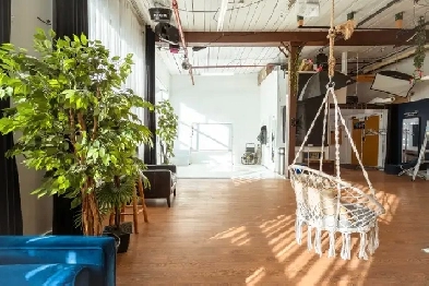 Perfect Toronto Photo Studio | Low Cost & High Quality Image# 2