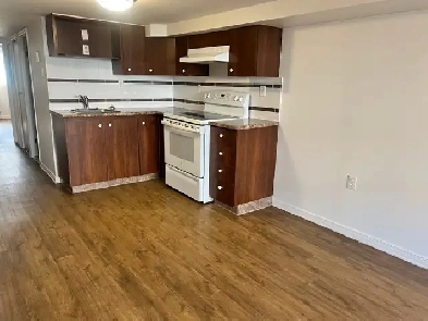 3.1/2, RENOVE, METRO CADILLAC Image# 1