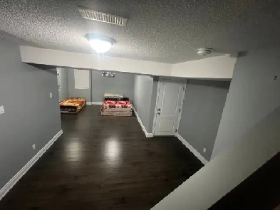 basement for rent Image# 8