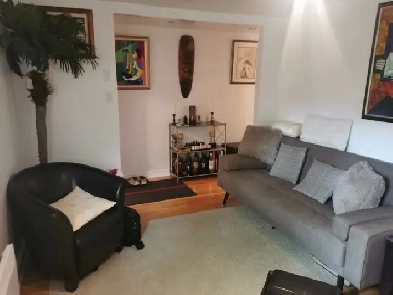 3/12 for rent Image# 2