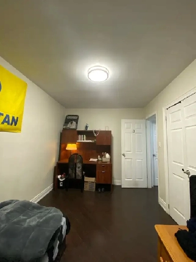 Private room available for rent Image# 1