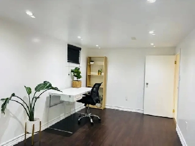Oakwood & Eglinton West Lower 1 Bedroom Apartment in House Image# 16