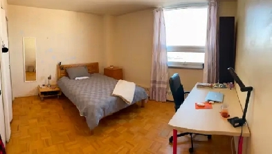 MASTER BEDROOM FOR RENT JUST BESIDE SUBWAY STATION Image# 3