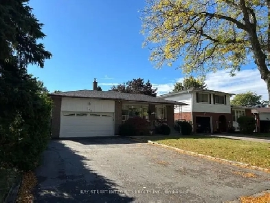 4 bed 3 bath house - Bayview And Crosby Image# 1