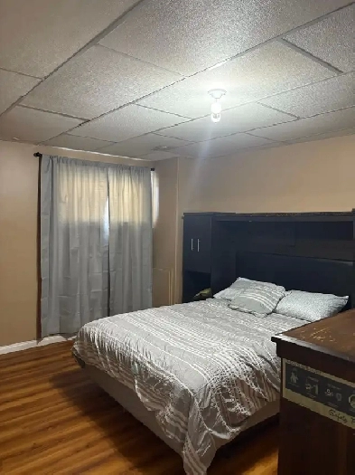 Room for rent in Thickwood Image# 1