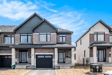 Almost brand new end unit town house for Rent - Riverside South Image# 1